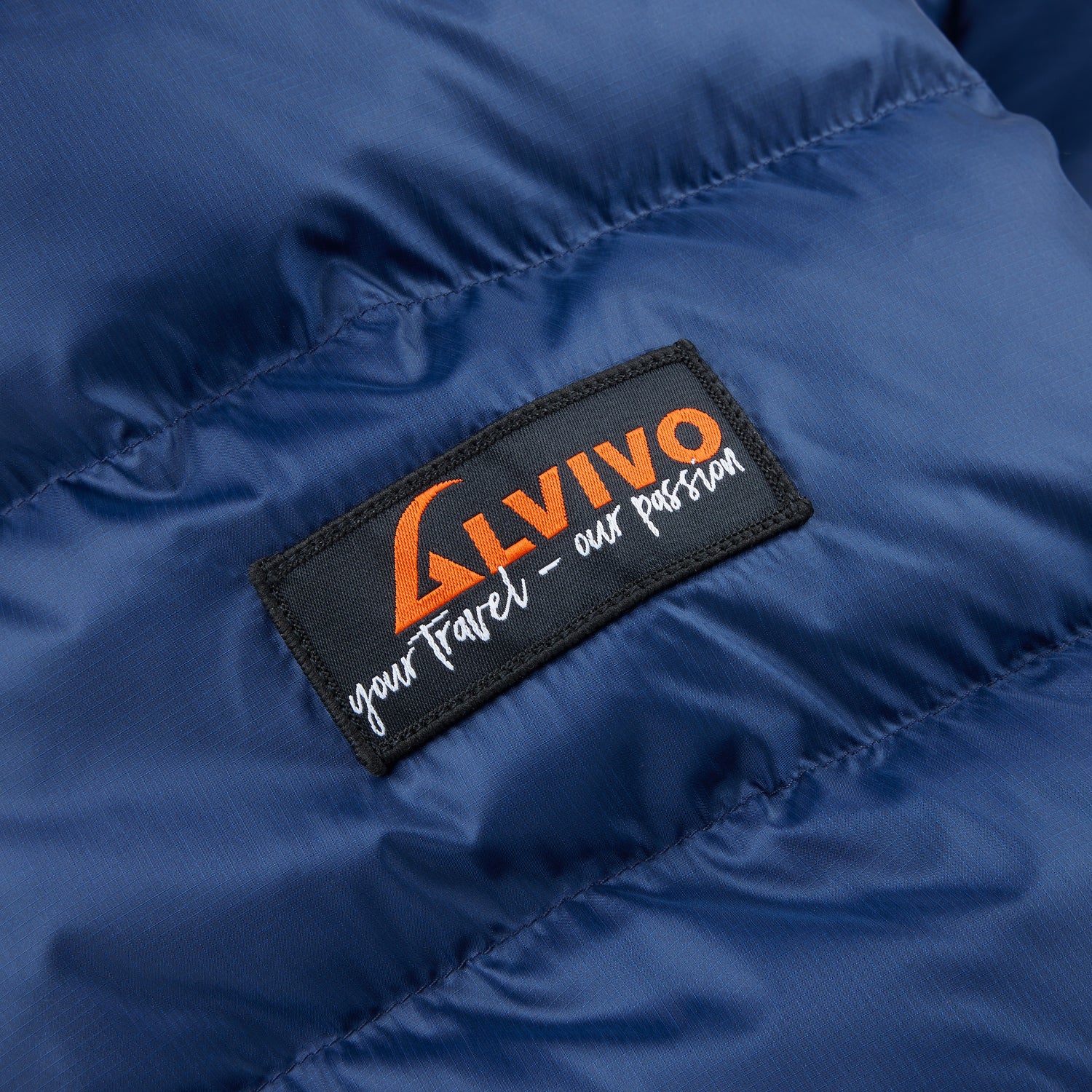 Alvivo Nuuk Daunenjacke blau/rot 